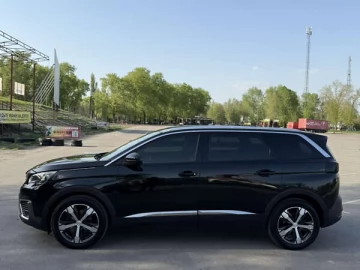 Авто Peugeot 5008 2018 № 7630790