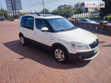 Авто Skoda Roomster Scout 2012 № 7631171