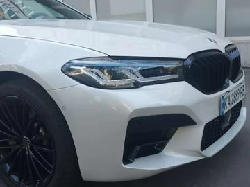 Авто BMW 5 Series 2018 № 7631360