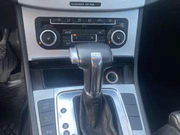 Авто Volkswagen Passat 2009 № 7631390