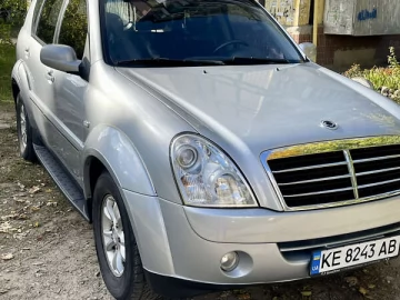 Авто SsangYong Rexton 2010 № 7631426