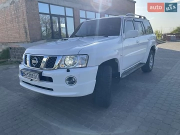 Авто Nissan Patrol 2009 № 7631514