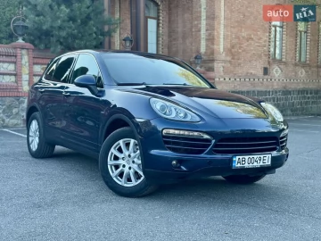Авто Porsche Cayenne 2011 № 7631826