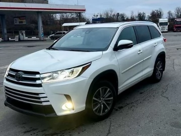 Авто Toyota Highlander 2017 № 7631836