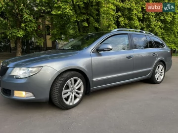 Авто Skoda Superb 2012 № 7631934