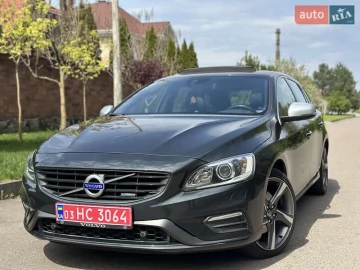 Авто Volvo V60 2014 № 7631974