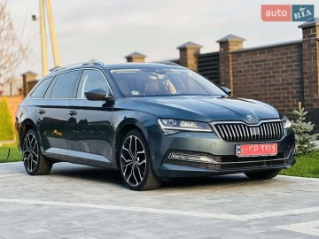 Авто Skoda Superb 2020 № 7632019