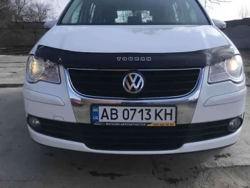 Авто Volkswagen Touran 2009 № 7632116