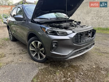 Авто Ford Escape 2024 № 7632422