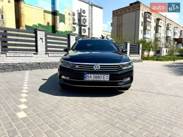 Авто Volkswagen Passat 2017 № 7632427
