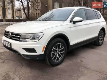 Авто Volkswagen Tiguan 2018 № 7632455