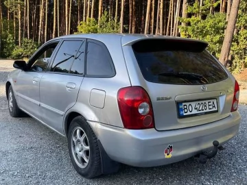 Авто Mazda 323 2002 № 7632510