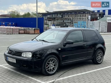 Авто Volkswagen Golf 1999 № 7632511