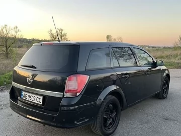 Авто Opel Astra 2013 № 7632563