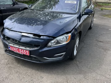 Авто Volvo V60 2014 № 7632578