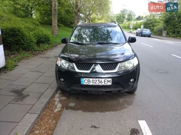 Авто Mitsubishi Outlander Xl 2008 № 7632603
