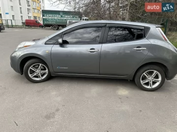 Авто Nissan Leaf 2014 № 7632854