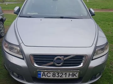 Авто Volvo V50 2011 № 7632896