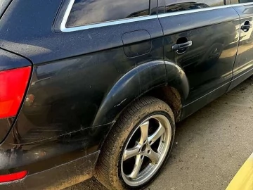 Авто Audi Q7 2006 № 7632920