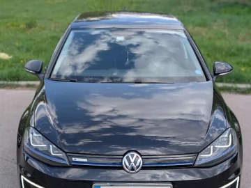 Авто Volkswagen E-Golf 2015 № 7632930