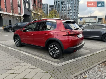 Авто Peugeot 2008 2018 № 7632982
