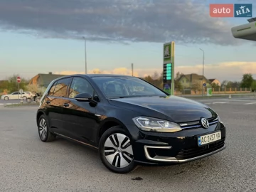 Авто Volkswagen E-Golf 2017 № 7632989