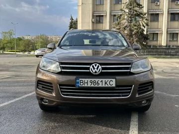 Авто Volkswagen Touareg 2012 № 7633033