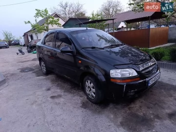 Авто Chevrolet Aveo 2005 № 7633080