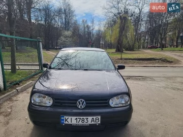 Авто Volkswagen Golf 2000 № 7633111