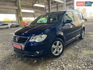 Авто Volkswagen Touran 2008 № 7633196