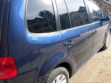 Авто Volkswagen Touran 2012 № 7633237