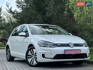 Авто Volkswagen E-Golf 2017 № 7633283