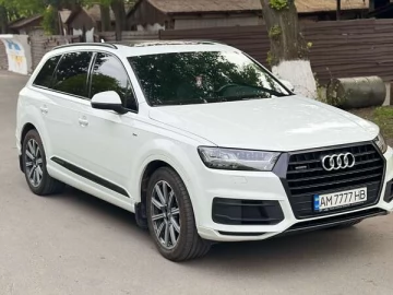 Авто Audi Q7 2016 № 7633375