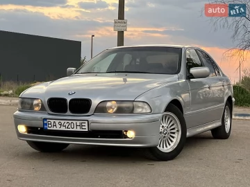 Авто BMW 5 Series 2001 № 7633411