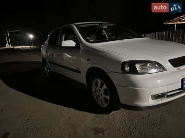 Авто Opel Astra 2003 № 7633413