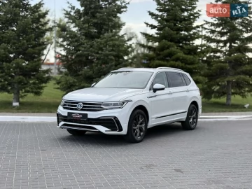 Авто Volkswagen Tiguan 2022 № 7633601