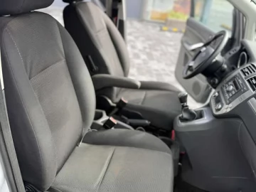 Авто Ford C-Max 2010 № 7633796
