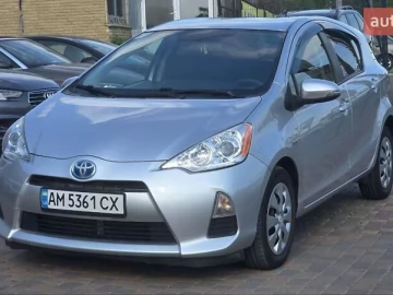 Авто Toyota Prius 2014 № 7633834
