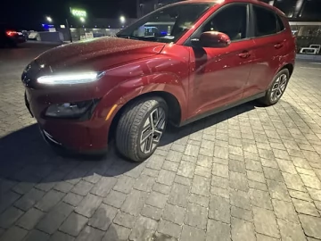 Авто Hyundai Kona Electric 2023 № 7633855