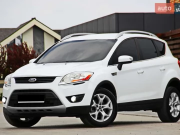Авто Ford Kuga 2012 № 7633952
