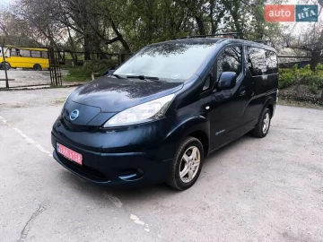 Авто Nissan E-Nv200 2015 № 7634157