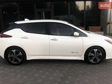 Авто Nissan Leaf 2018 № 7634173