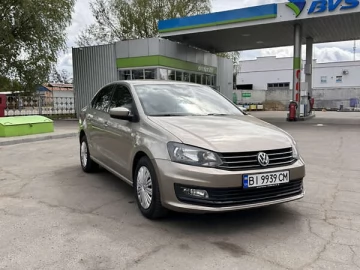Авто Volkswagen Polo 2017 № 7634313