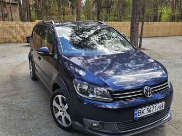 Авто Volkswagen Cross Touran 2011 № 7634321
