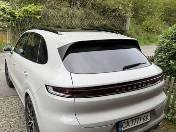 Авто Porsche Cayenne 2023 № 7634382