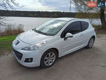 Авто Peugeot 207 2011 № 7634747