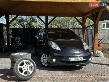 Авто Nissan Leaf 2015 № 7634796