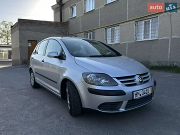 Авто Volkswagen Golf Plus 2005 № 7635019