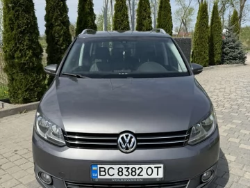 Авто Volkswagen Touran 2012 № 7635094