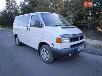 Авто Volkswagen Transporter 2002 № 7635262